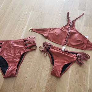 Bikini  - Skit snygg bikini från nelly. Storlek S. 50 kronor styck eller alla för 100 