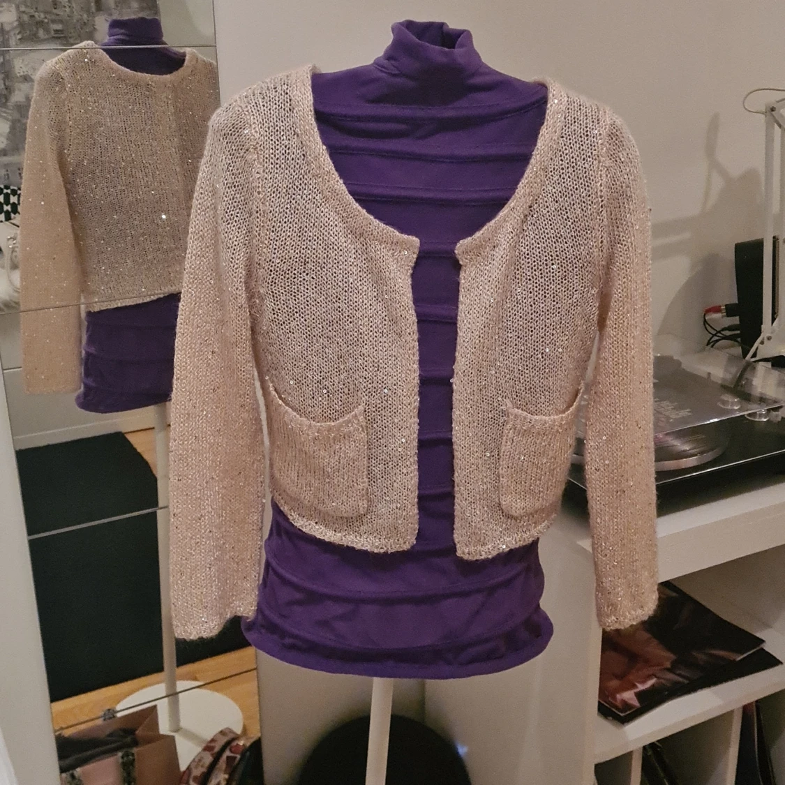 Kofta från DIVIDED, strl 36