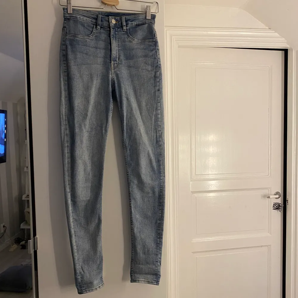 Fina blå skinny jeans💙. Jeans & Byxor.