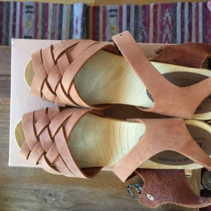  - Använda endast en gång  Kan mötas upp i Sthlm Köparen står annars för frakten 