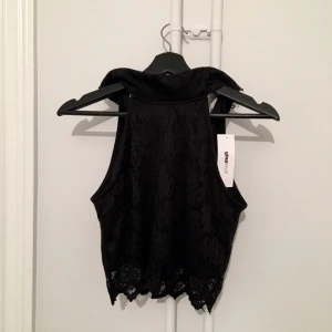  - Snygg topp, aldrig använd!