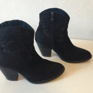  - Använda några gånger, bra skick.