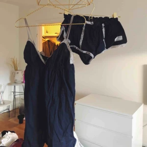  - Pyjamasset från odd Molly  