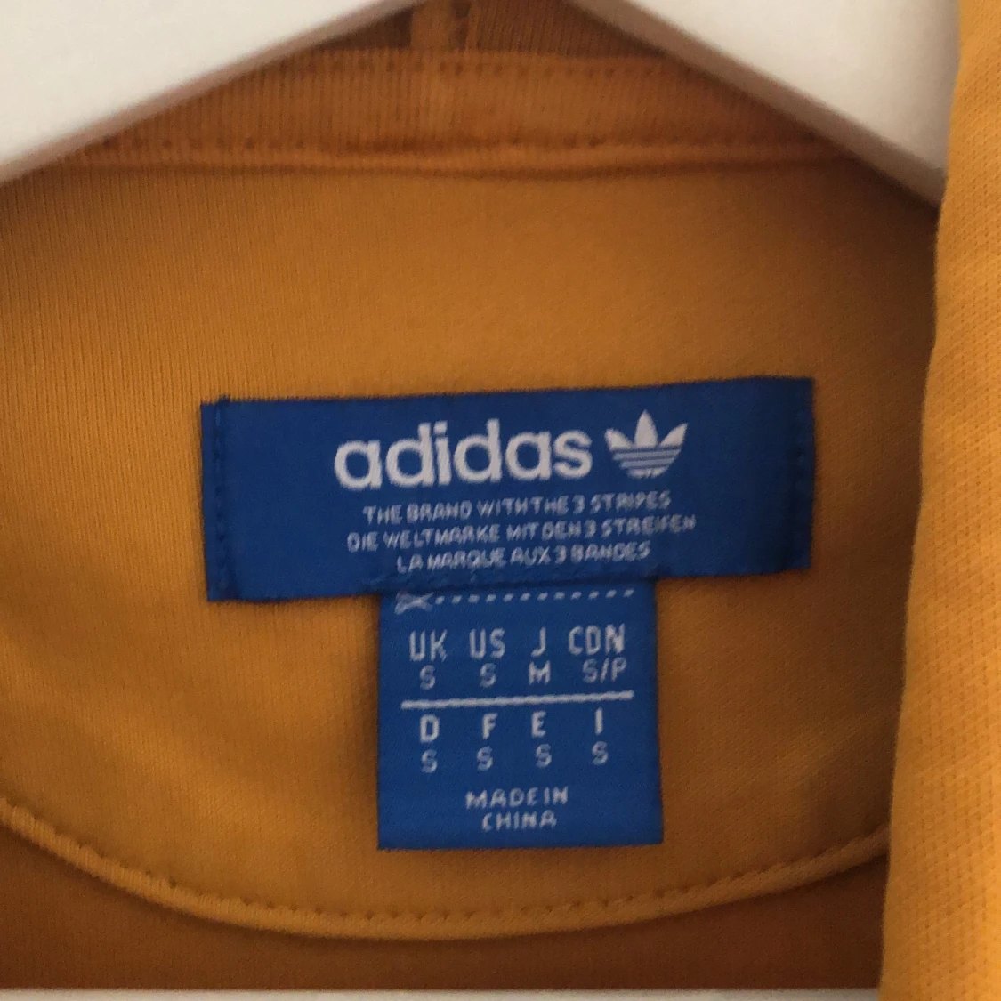 Adidas hoodie - 90