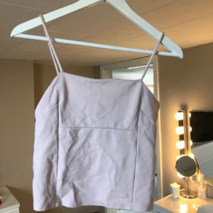 Linne BikBok S - Fint skick. 