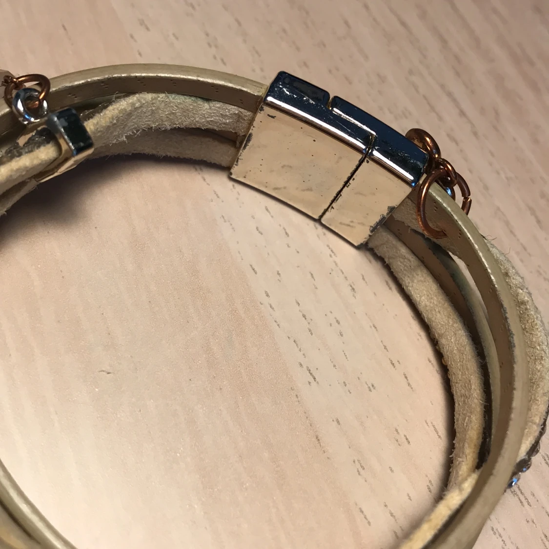 Golden bracelet  - 91