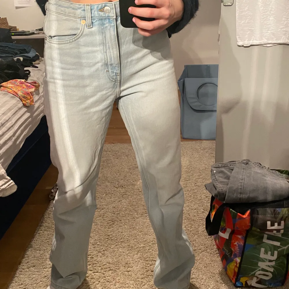 Mid midja jeans, weekday voyage strl 38 . Farkut & Housut.