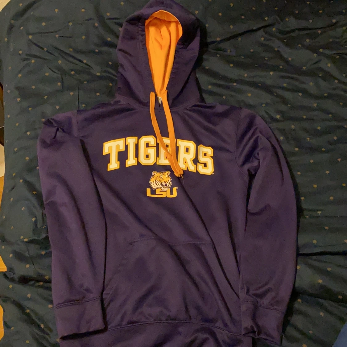 College Hoodie , LSU University.