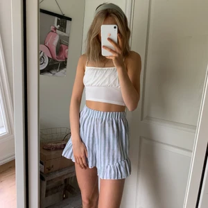 Sötaste shortsen i xs 🤍🤍 - Såå gulliga 🥰🥰