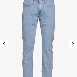 LEVIS 502  - Helt nya levis 502 jeans från Junkyard! Funkar för tjejer och killar! Pris kan diskuteras och köparen står för frakt❤️