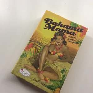 The balm bronzer - En Bahama mama bronzer ifrån the balm, testad 1 gång annars som ny! 🥰