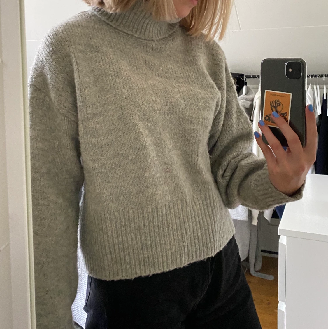 Stickad grå tröja - 90