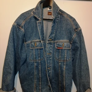 Lee Jeans Biker Jacket  - Tjock och rejäl Lee jeans jacka i storlek M