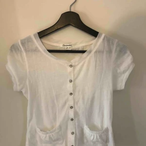  - En söt liten blus/kofta 