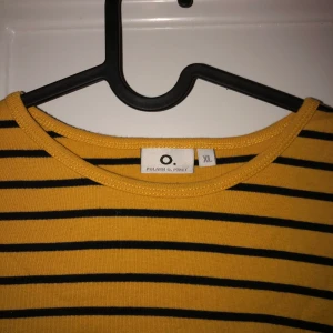 Polarn och pyret tröja! - Långärmad tröja från polarn och pyret! +priserna på resterande annonser har uppdaterats och sänkts så kolla igenom!😉