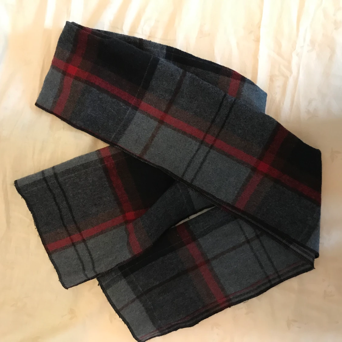 Scarf , halsduk 🧣  - 90