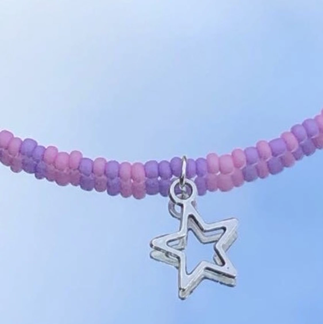 Rosa/ lila pärlhalsband  - 91