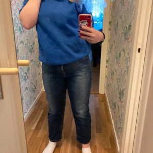 Tröja - Säljer den här snygga tröjan ifrån second hand. Inte använt 