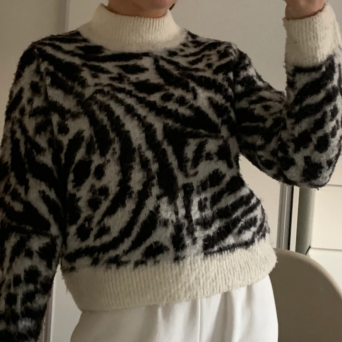 stickad långtröja med djurmönster  - 90
