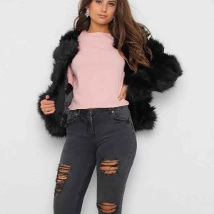  - Varm vinterpäls från märket VERA & LUCY, använd ca 1 vinter/höst, bra skick. FAUX FUR JACKET