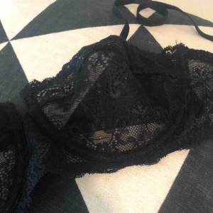  - Helt ny svart bralette från nakd🖤🖤🖤🖤