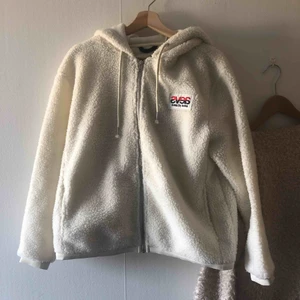  - SVEA jacka, helt ny