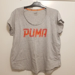  - Träningströja i storlek 40. Märket puma. Fint skick 