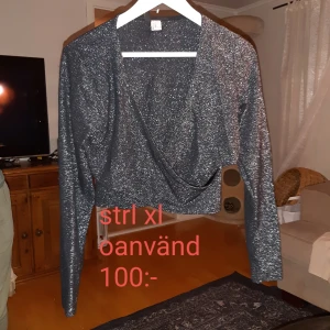 Glittrig crop topp - I bra skick 