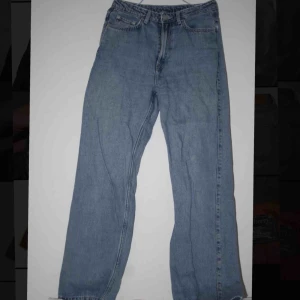  - Row sky blue, sparsamt använda! Kolla in weekday för bilder på! 