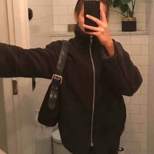  - Säljer denna as coola 90 tals väskan 200kr!🙉