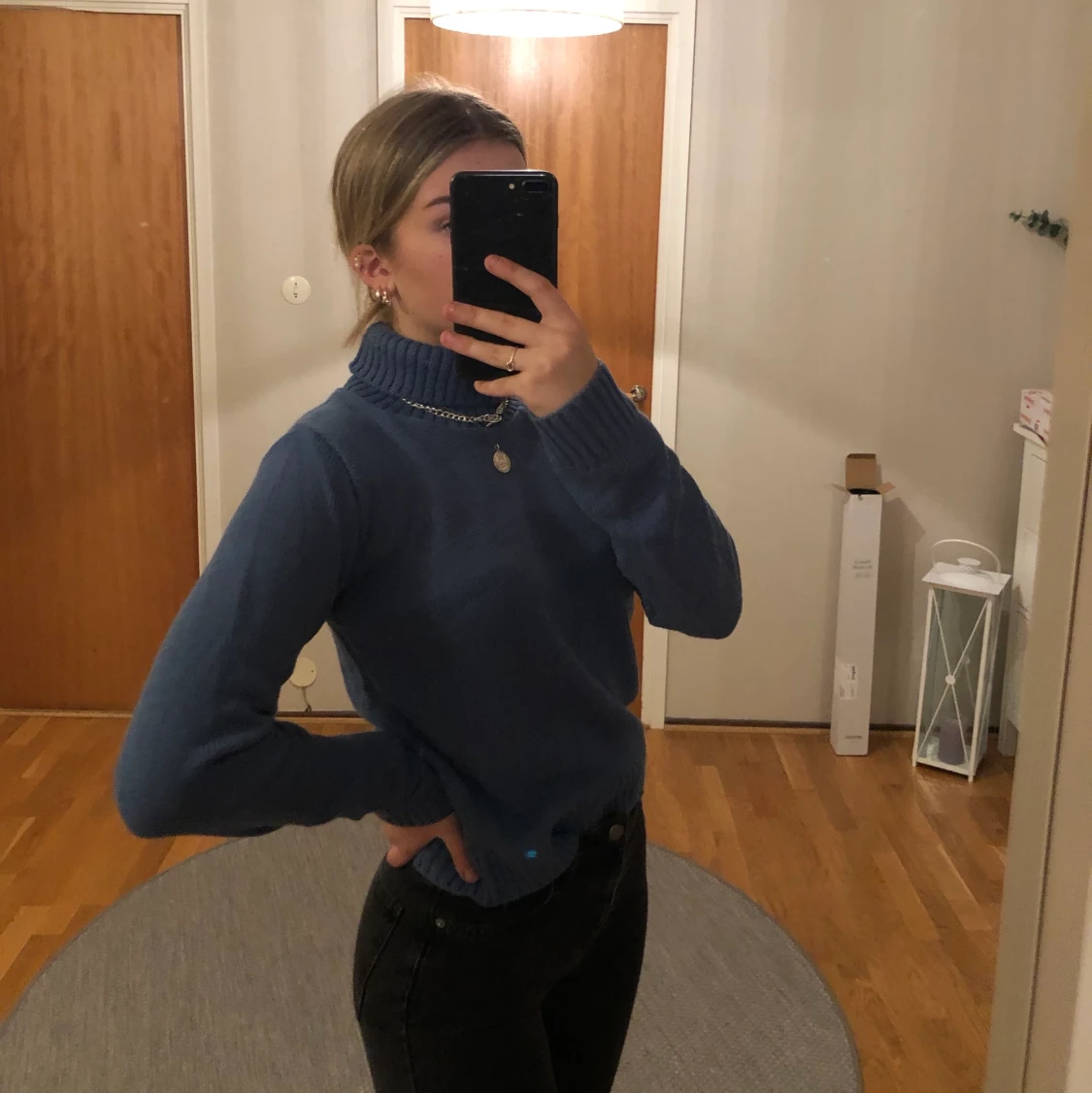 Blå stickad tröja  - 90