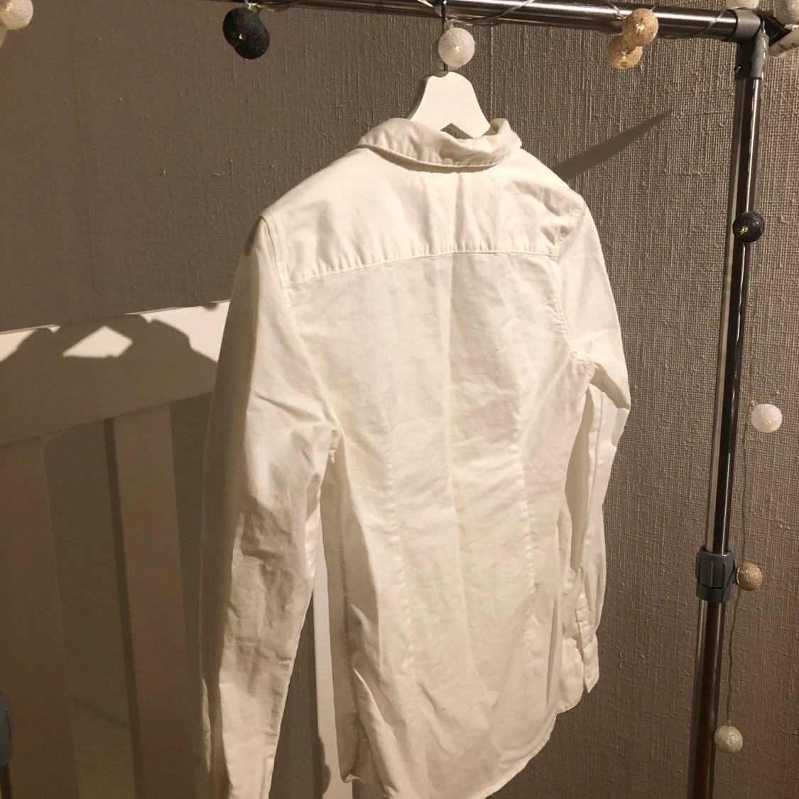 Vit skjorta från HM - 90