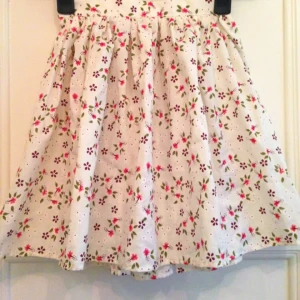  - Kort kort kjol från American Aparrel, London.
Aldrig använd.
Bomull med tryck.

Betalning via Swish, jag möter upp i Sthlm.