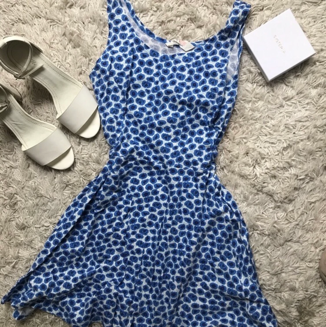 Blommig klänning s 158-164 (34)