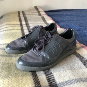 Dolce & Gabbana skor str.41 - Bra skick lätt använda