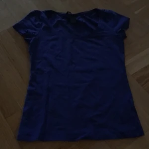 H&m - T-shirt 