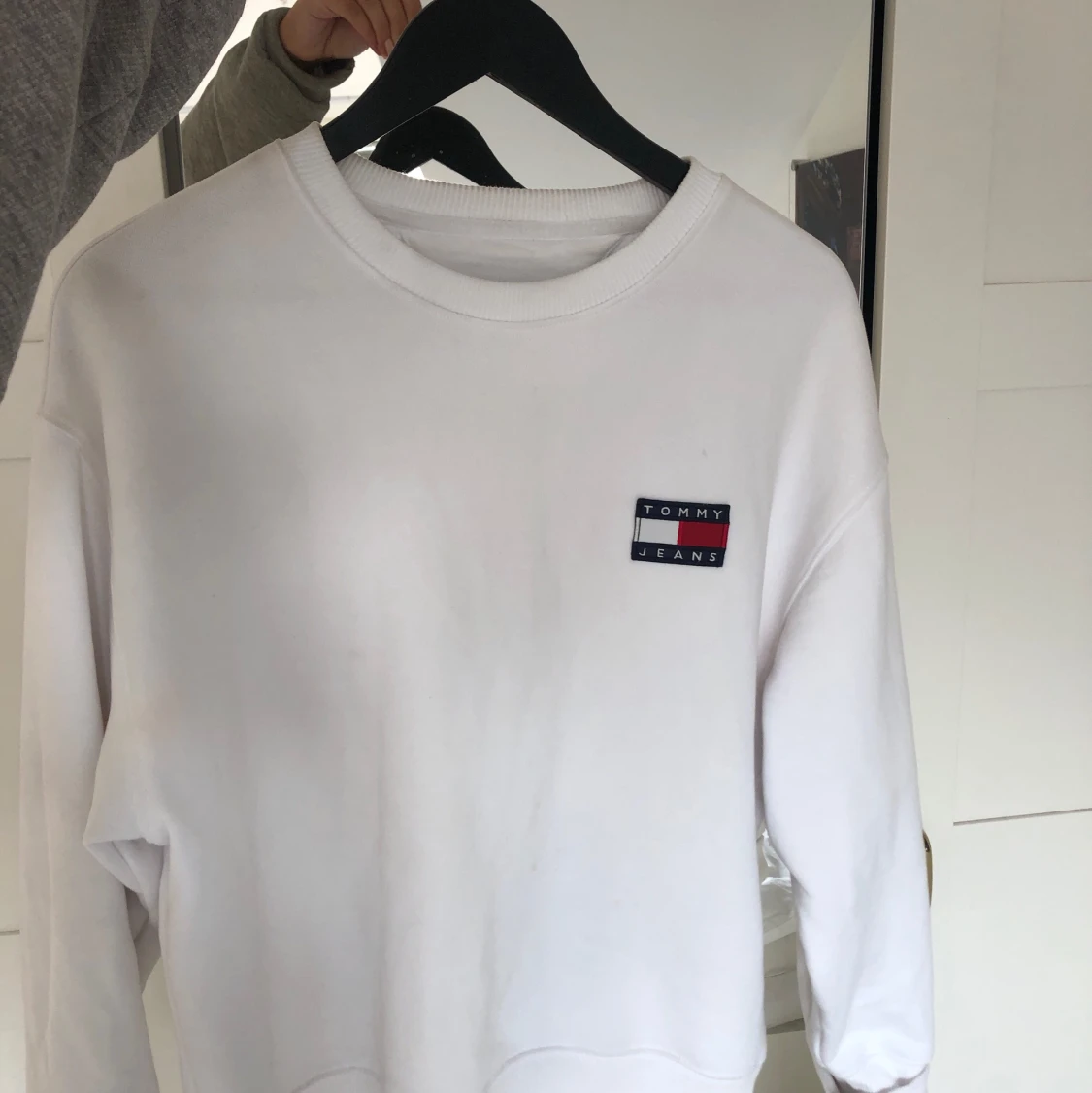 Tommy Hilfiger Sweater - 90