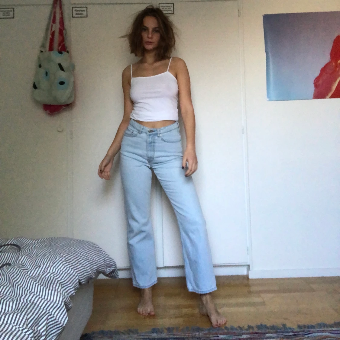 Trendiga jeans från weekday i modellen Row - 90
