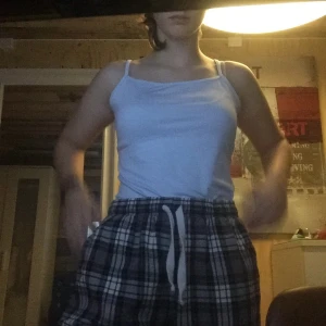 Tank top blue from lindex. - Cute summer tank top from lindex, size small.