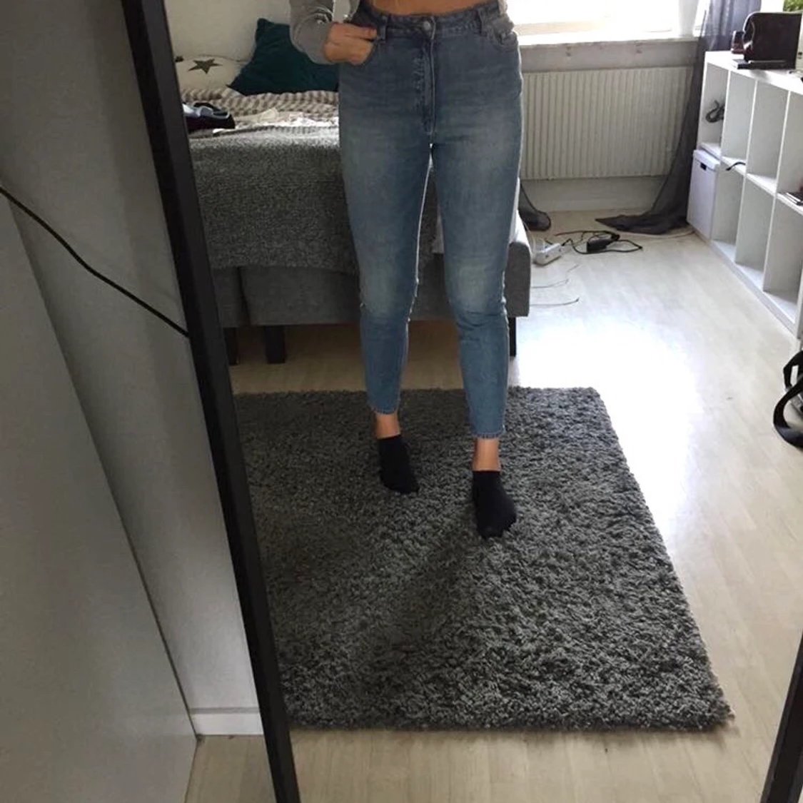 Cheap monday ljusblåa ”raka”  jeans  - 90