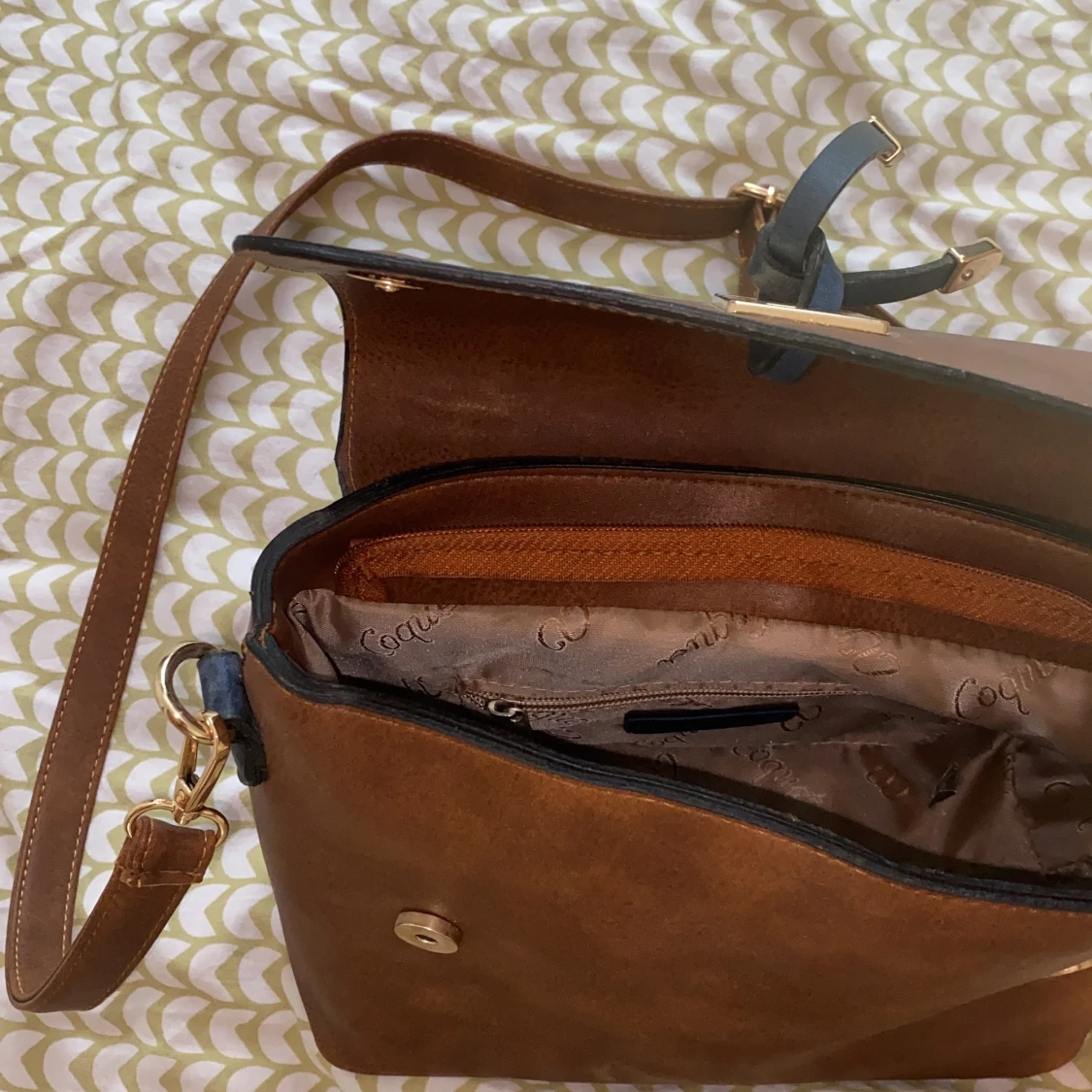 Brun handväska  - 91