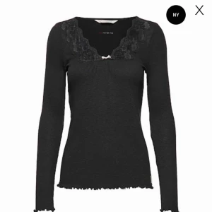  - Fint skick, använd fåtal gånger. Köpt för 695kr