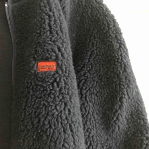  - Jobman pälsfibertröja i trevligt använt skick