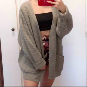  - Cardigan från Stay - oanvänd, endast prova - storlek XS - 200 kr inkl. frakt - nypris 499kr