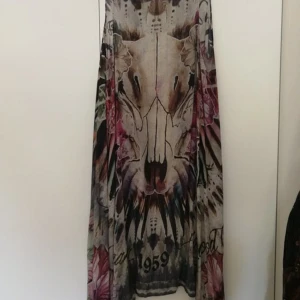  - One size. Använd 2 ggr. Köpt från raglady för 2100