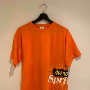  - Fin Aperol Spritz tshirt i fint skick