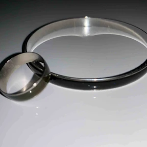  - Mood-ring och armband som ändrar färg beroende på humör:)))