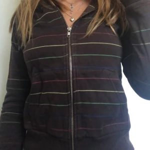 Hoodie - Supergullig brun kofta😇