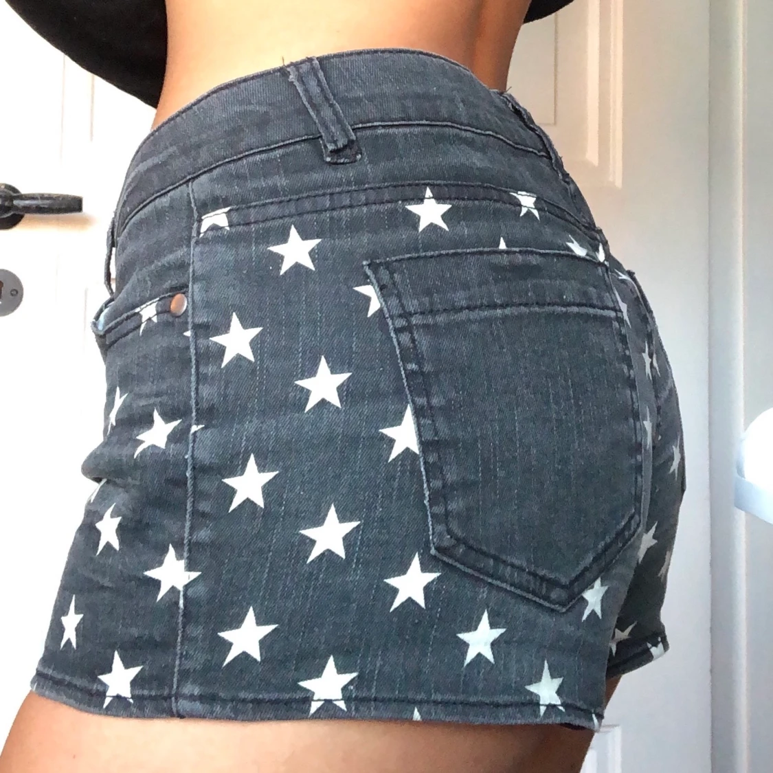 Forever 21 half stars half stripes shorts  - 90