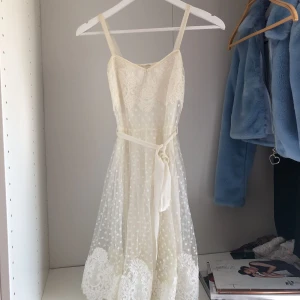  - Ida Sjöstedt klänning i storlek xs. Använd ett fåtal gånger, frakt ingår